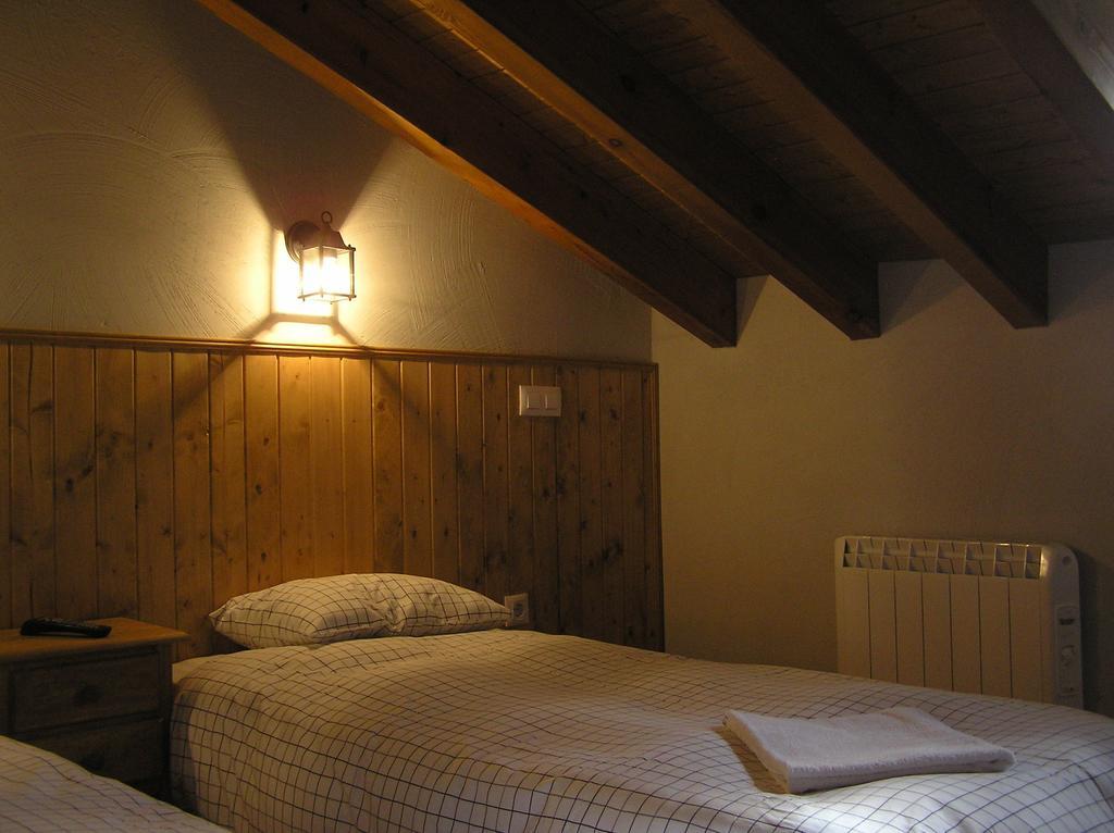 Hostal Rural Las Cuatro Calles San Martín del Pimpollar Zewnętrze zdjęcie
