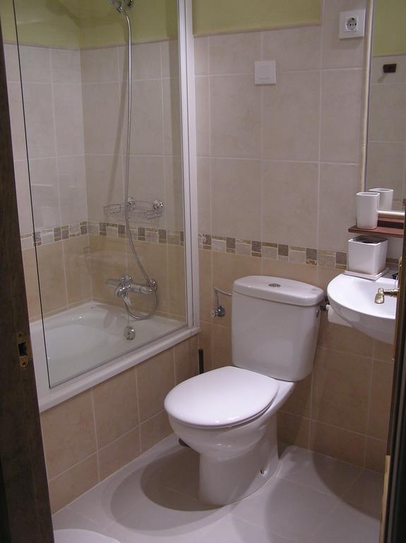 Hostal Rural Las Cuatro Calles San Martín del Pimpollar Zewnętrze zdjęcie